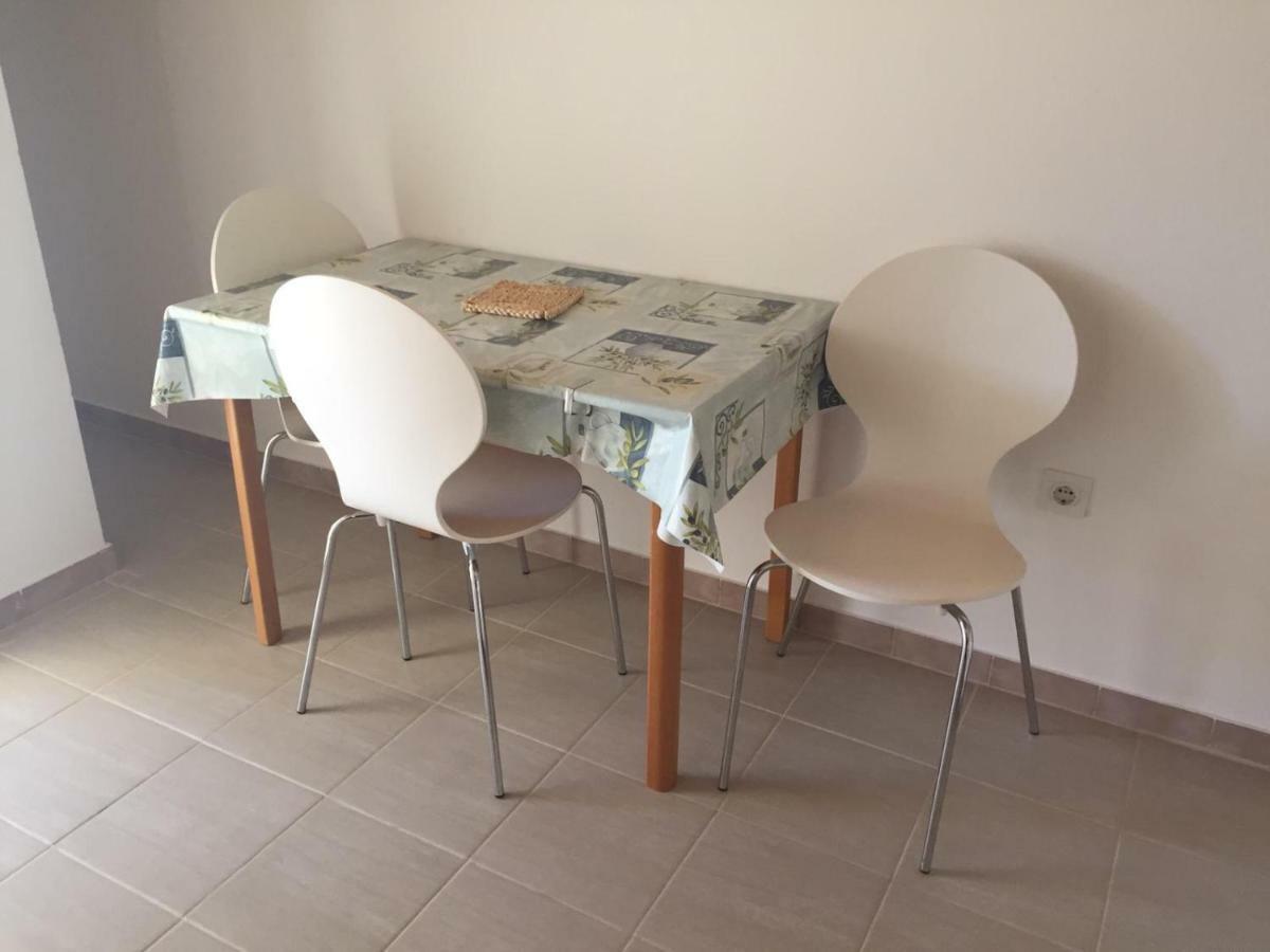 Apartmani Atila Damir Omiš Zewnętrze zdjęcie