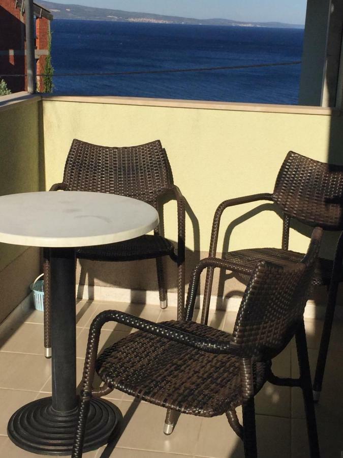 Apartmani Atila Damir Omiš Zewnętrze zdjęcie