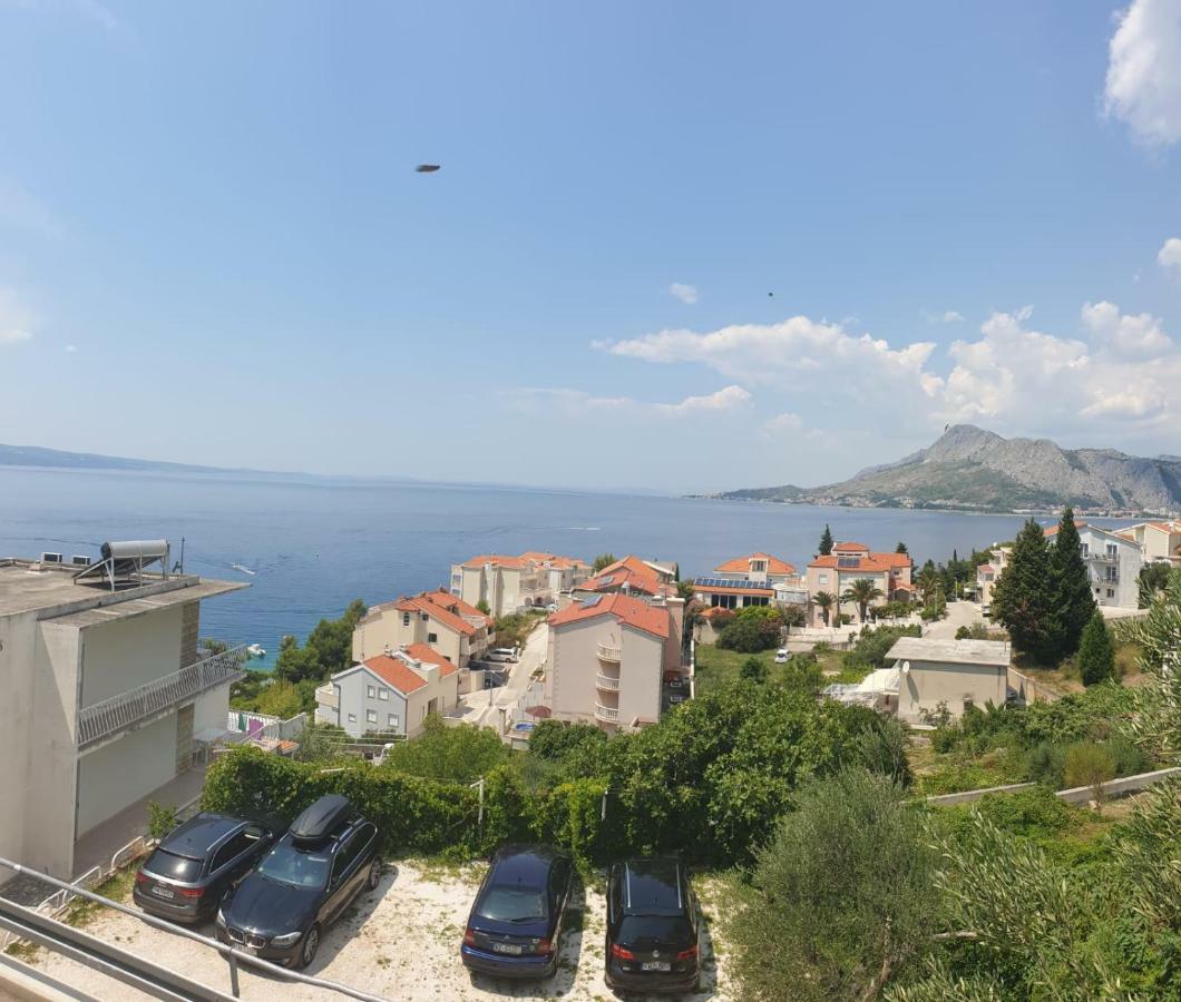 Apartmani Atila Damir Omiš Zewnętrze zdjęcie